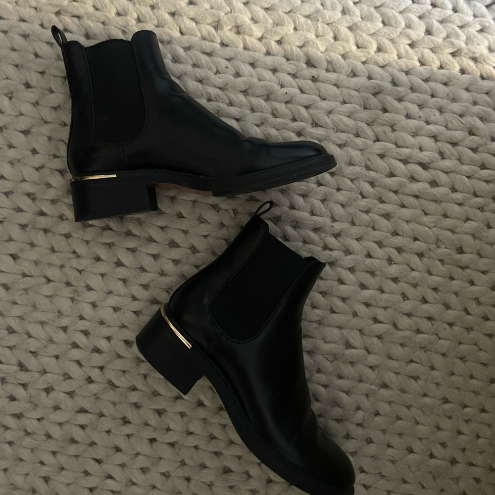 Zara Black Chelsea Boots - size 38